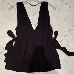 BCBGMaxazria black tank top , adjustable bows on each side! - Size S.